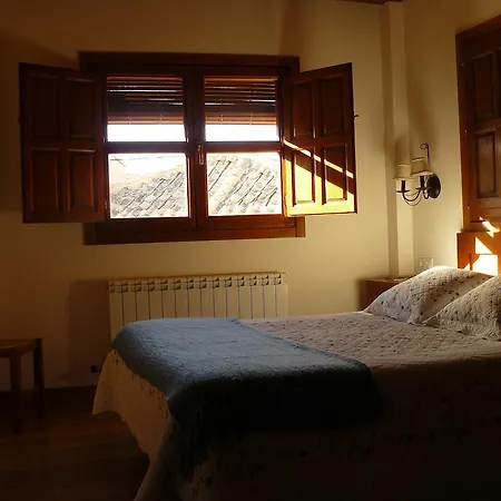 Casa Rural El Rincon De Elena 3*