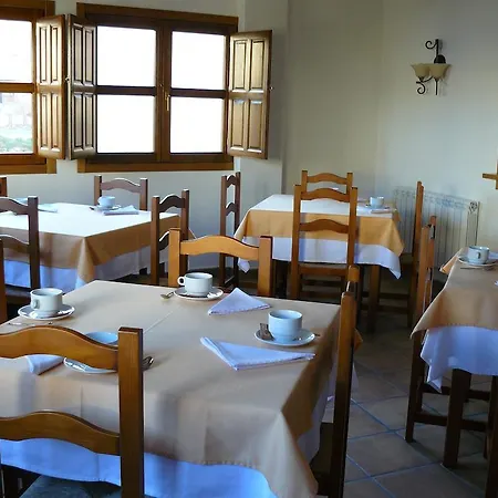 El Rincon De Elena 3* Сан-Эстебан-де-Гормас